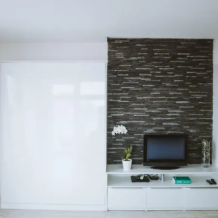 Design Apartment, The Centre Close To The Health